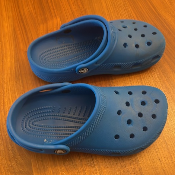 Crocs - Picture 4 of 5